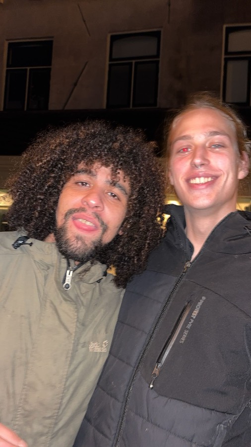 Hele nuchtere legend gespot bij de visbanken